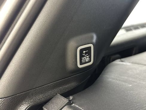 Used 2024 Jeep Grand Cherokee Altitude AWD/4WD image 25