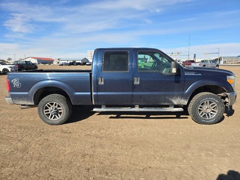 Used 2015 Ford F250 XLT w/ XLT Value Package image 4