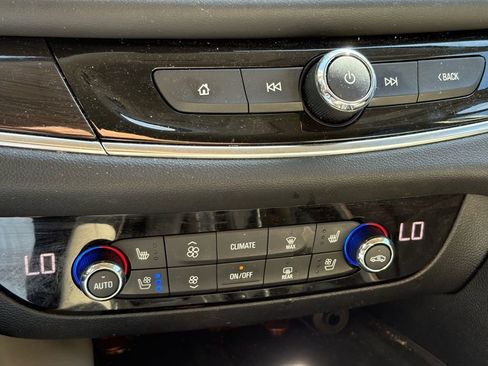 Used 2019 Buick Enclave Premium w/ Trailering Package, 5000 lbs. image 15