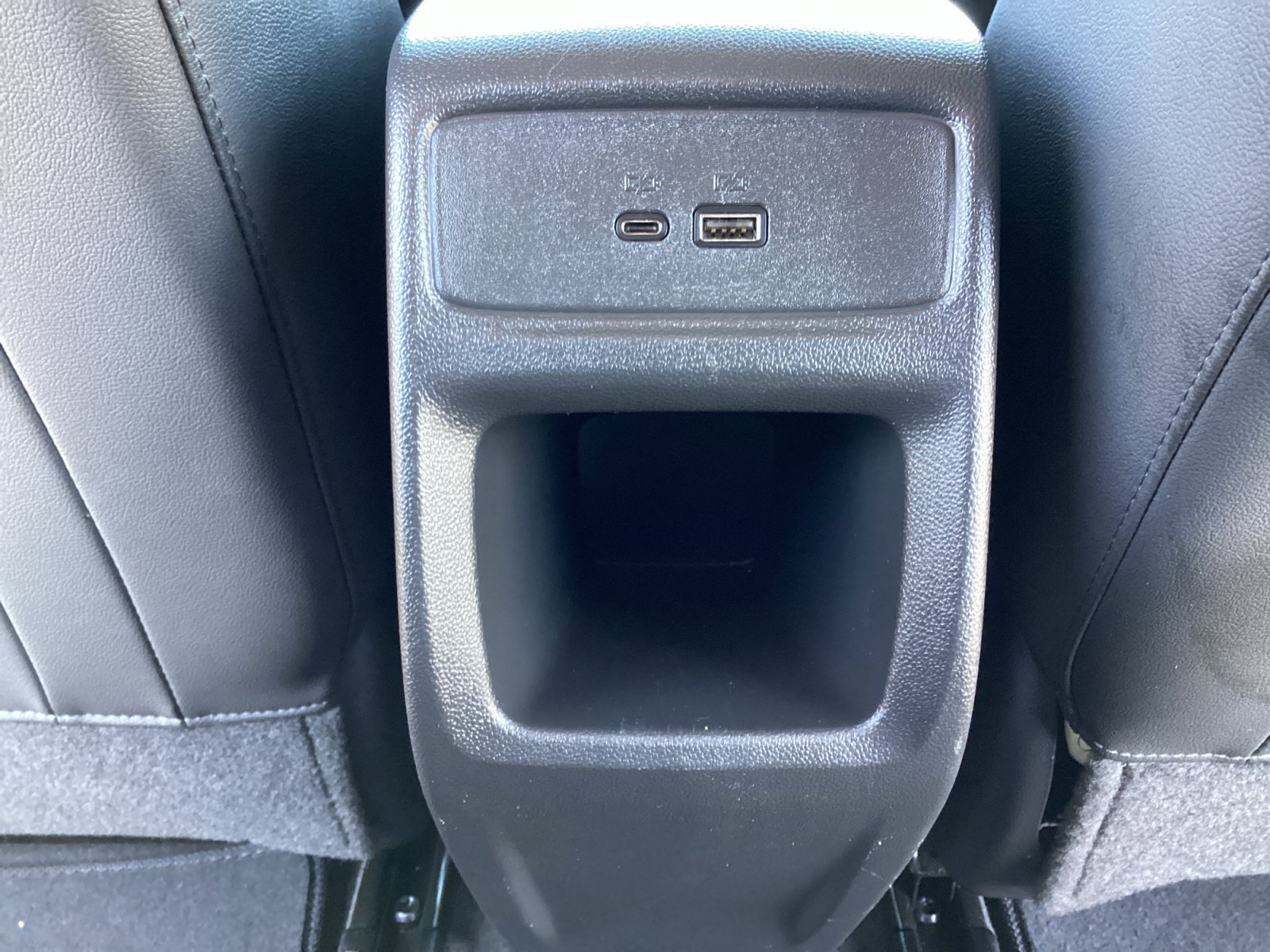 Used 2026 Chevrolet Trax LT FWD image 27