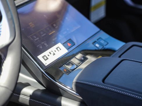 New 2025 INFINITI QX80 Luxe image 24