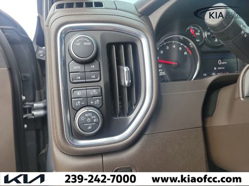 Used 2021 Chevrolet Silverado 1500 LT Trail Boss AWD/4WD image 28