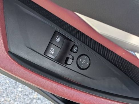 Used 2023 BMW 430i Coupe w/ Convenience Package RWD image 13