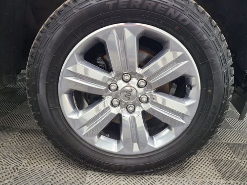 Used 2018 Ford F150 King Ranch w/ Equipment Group 601A Luxury AWD/4WD image 12