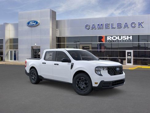 New 2025 Ford Maverick XLT w/ XLT Luxury Package image 31