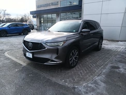 Used 2023 Acura MDX SH-AWD w/ Technology Package image 2