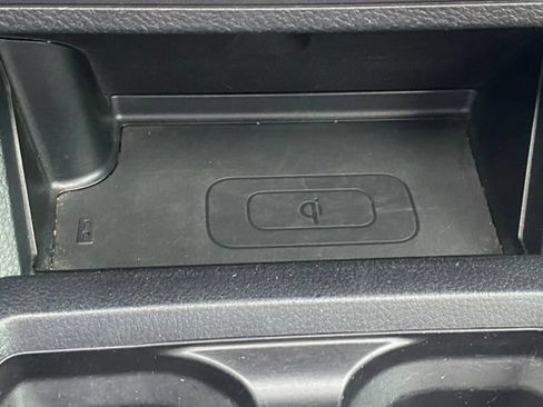 Used 2017 Toyota Tacoma TRD Off-Road AWD/4WD image 22