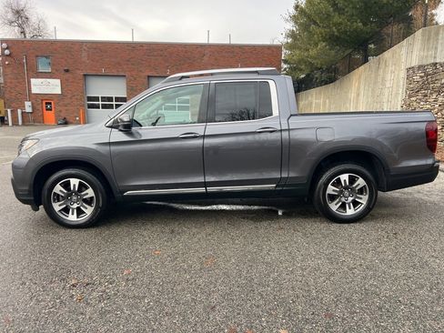 Used 2019 Honda Ridgeline RTL image 2