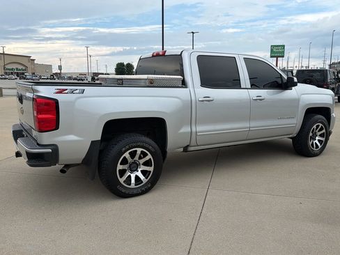 Used 2018 Chevrolet Silverado 1500 LT w/ All Star Edition AWD/4WD image 22