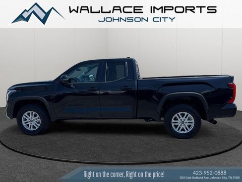 Used 2024 Toyota Tundra SR5 w/ SR5 Premium Package AWD/4WD image 1