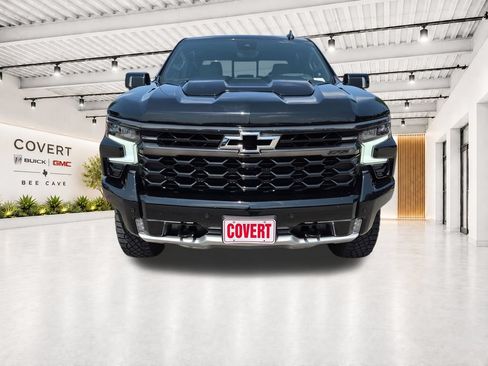 Used 2025 Chevrolet Silverado 1500 ZR2 w/ Technology Package AWD/4WD image 3