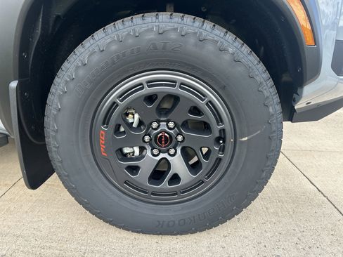 New 2026 Nissan Frontier PRO-4X image 8