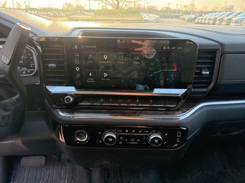 Used 2023 GMC Sierra 1500 Elevation image 15