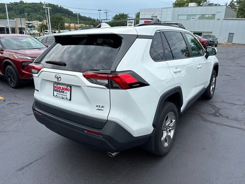 Used 2022 Toyota RAV4 XLE w/ Convenience Package AWD/4WD image 7