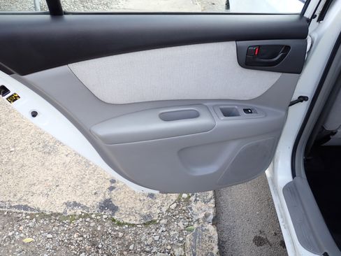 Used 2008 Kia Optima LX image 28