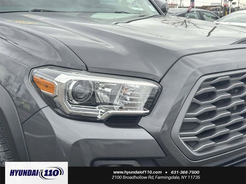 Used 2023 Toyota Tacoma TRD Off-Road image 9