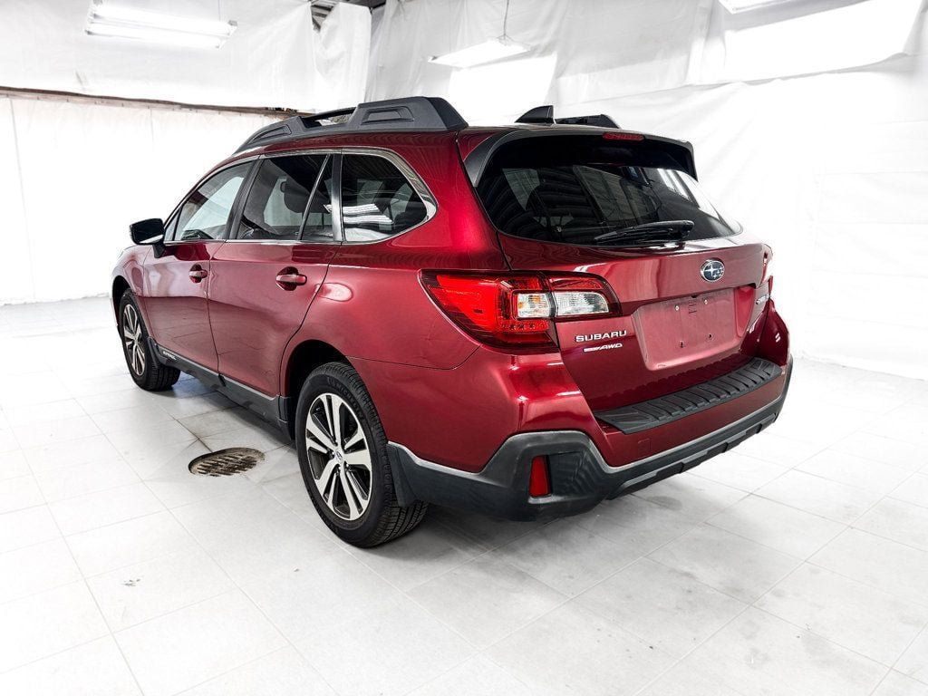 Used 2018 Subaru Outback 2.5i Limited AWD/4WD image 4