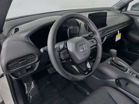 New 2026 Honda HR-V Sport image 9