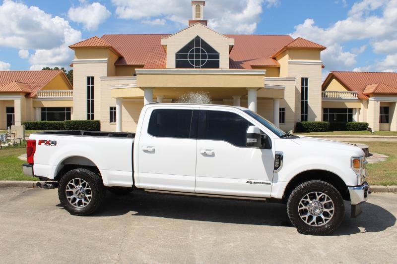 Used 2021 Ford F250 Lariat w/ Lariat Ultimate Package AWD/4WD image 2