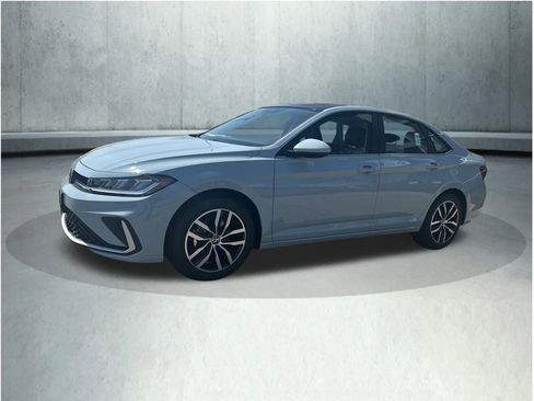New 2026 Volkswagen Jetta SE FWD image 1