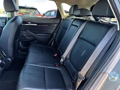 Used 2021 Kia Seltos EX image 22