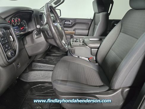 Used 2019 Chevrolet Silverado 1500 LT w/ All-Star Edition image 9