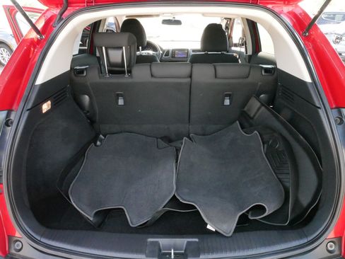 Used 2018 Honda HR-V EX image 18