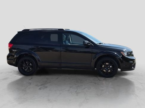 Used 2017 Dodge Journey GT AWD/4WD image 9