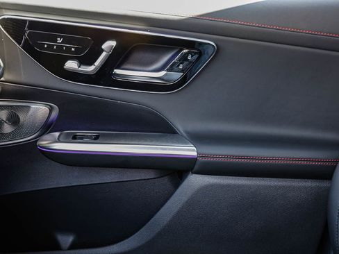 New 2026 Mercedes-Benz GLC 43 AMG GLC 43 AMG image 22