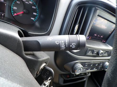 Used 2021 Chevrolet Colorado W/T w/ Custom Special Edition image 20