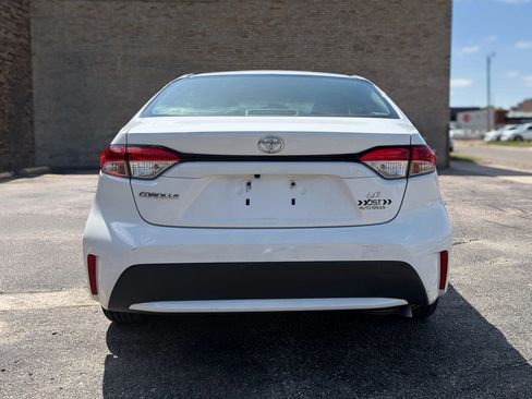 Used 2020 Toyota Corolla LE FWD image 6