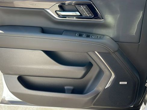 New 2026 GMC Yukon Elevation image 24