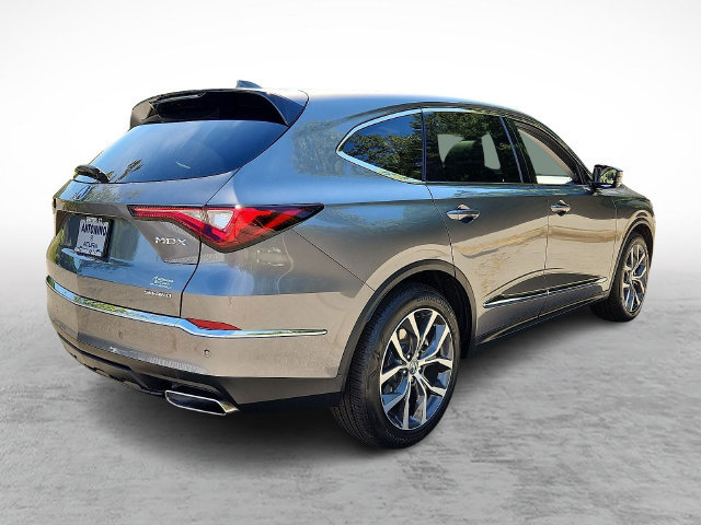 Used 2024 Acura MDX w/ Technology Package AWD/4WD image 4