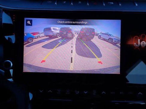 New 2026 Jeep Grand Cherokee Altitude image 19