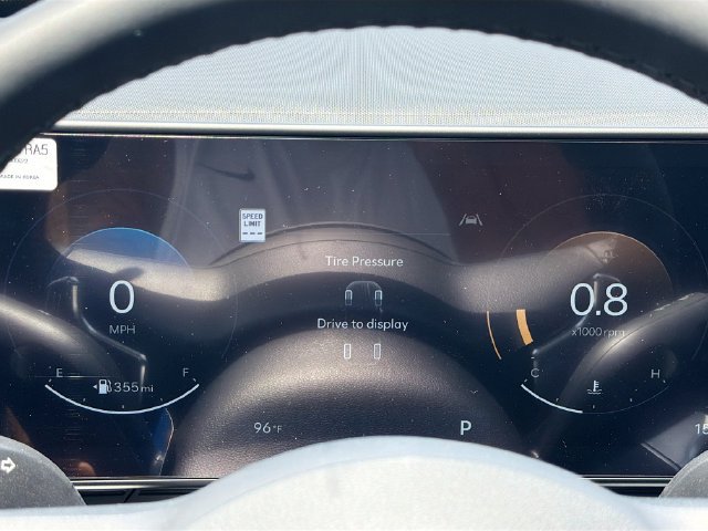 New 2026 Hyundai Kona Limited FWD image 12