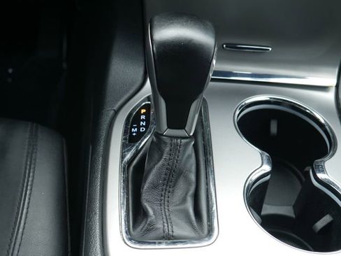 Used 2020 Jeep Grand Cherokee Limited image 23