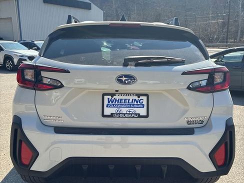 Used 2024 Subaru Crosstrek 2.0i Premium image 16