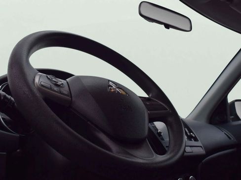 Used 2018 Mitsubishi Outlander Sport ES image 9