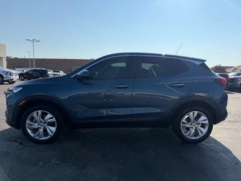 Used 2025 Buick Encore GX Preferred FWD image 12