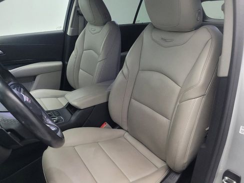 Used 2020 Cadillac XT4 Premium Luxury w/ Driver Awareness Package image 17