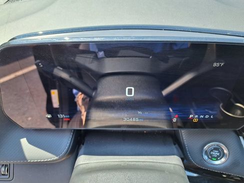 Used 2026 Chevrolet Equinox LT w/ Convenience Package II FWD image 10