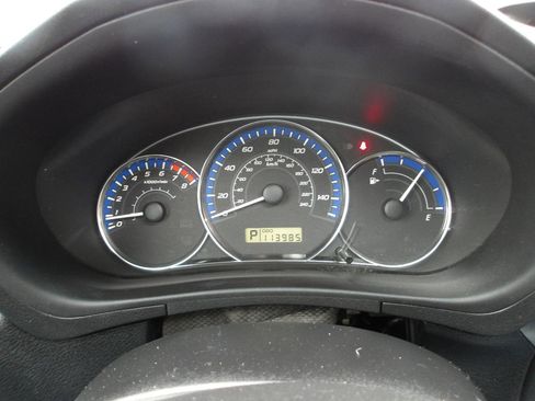 Used 2011 Subaru Forester 2.5X Premium w/ All-Weather Pkg image 18