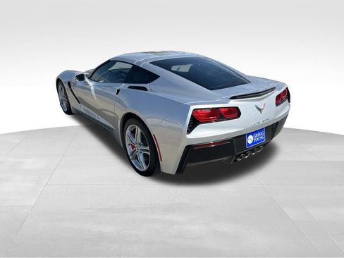 Used 2017 Chevrolet Corvette Stingray Coupe w/ 3LT Preferred Equipment Group image 4