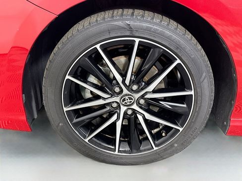 Used 2021 Toyota Camry SE image 37