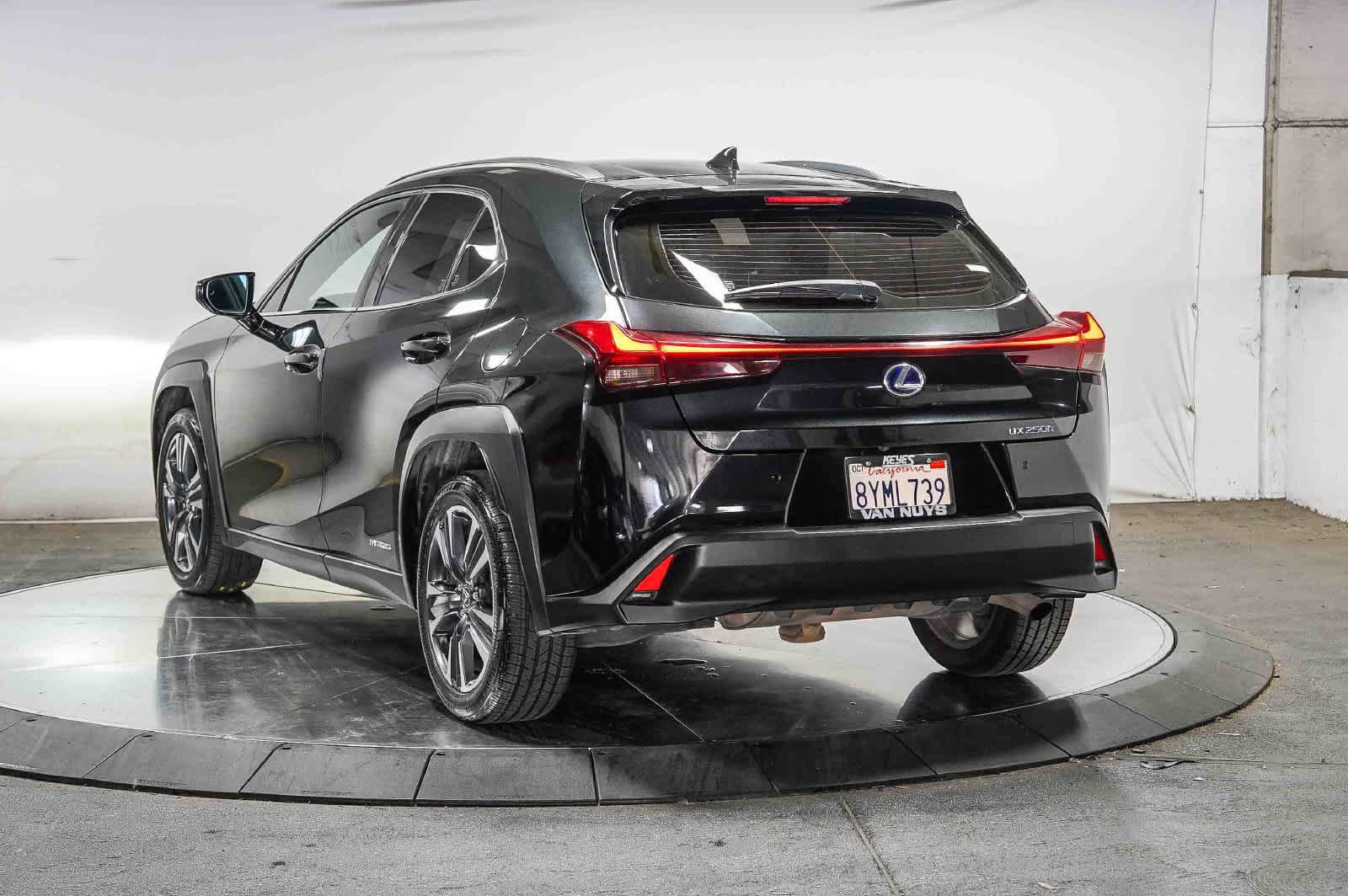 Used 2021 Lexus UX 250h w/ Accessory Package (Z2) AWD/4WD image 2