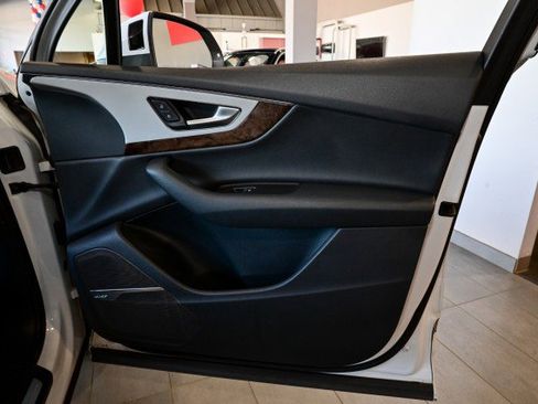 Used 2019 Audi Q7 2.0T Premium Plus w/ Premium Plus Package image 30