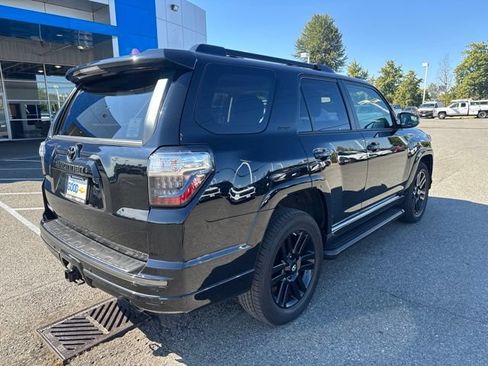 Used 2021 Toyota 4Runner Nightshade AWD/4WD image 5