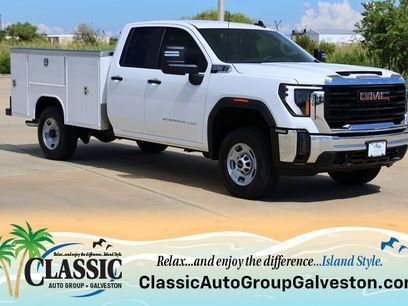 New 2025 GMC Sierra 2500 Pro w/ Convenience Package