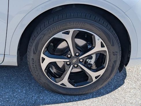 Certified 2024 Ford Escape ST-Line Select w/ Tech Pack #2 image 15