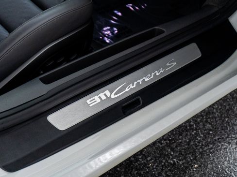 Used 2021 Porsche 911 Carrera S image 31